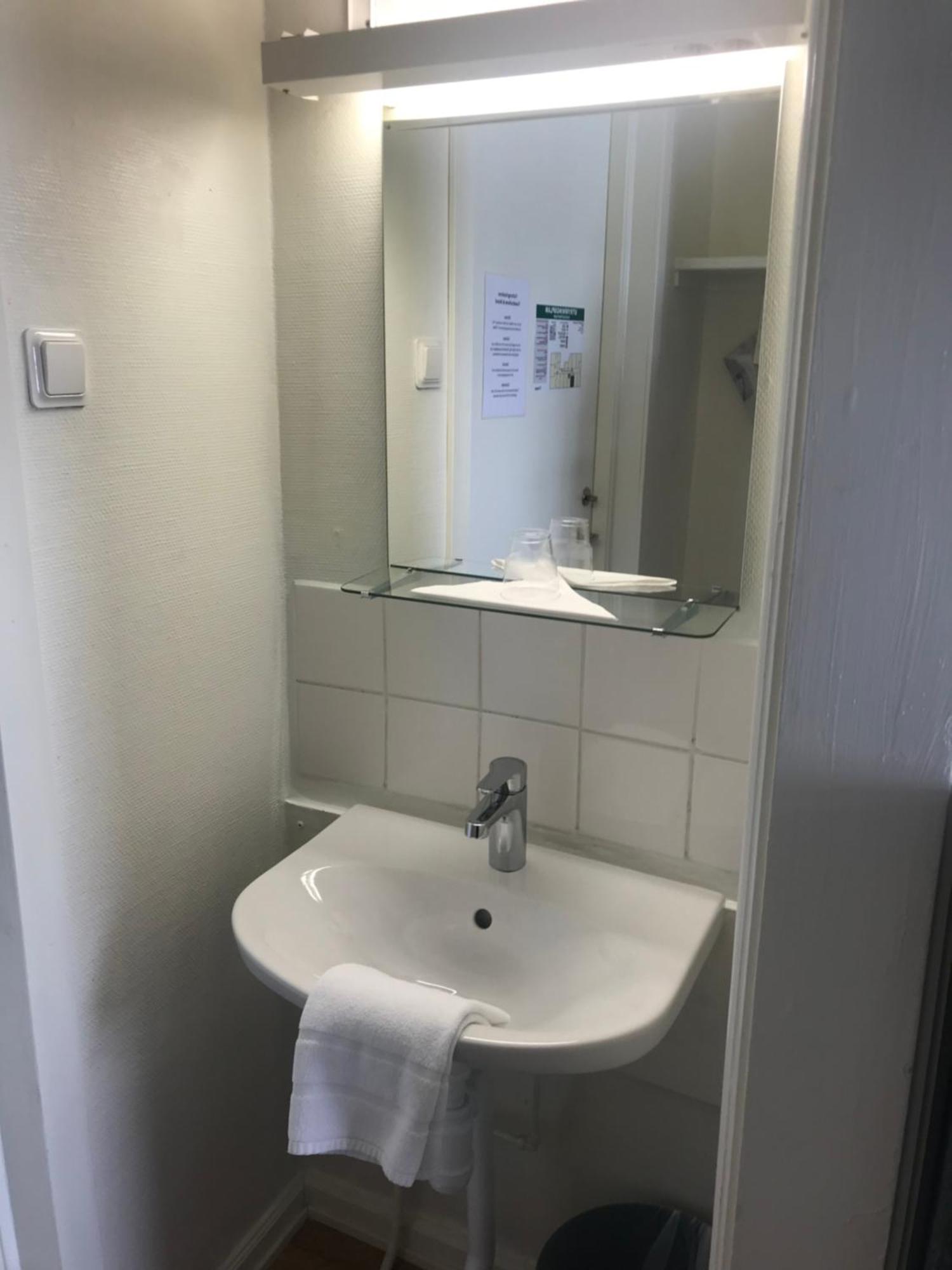 Vattengraendens Vandrarhem & Hotel Norrkoping Bilik gambar